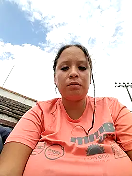 You-sexy-starr Webcam show