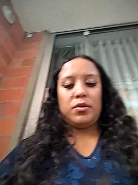 Show modela You-sexy-starr na web-kameri