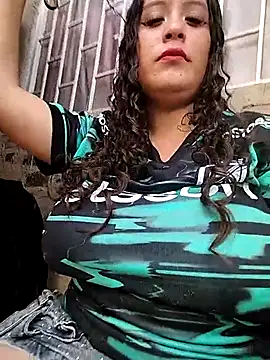 You-sexy-starr: διαδικτυακό σόου στην κάμερα