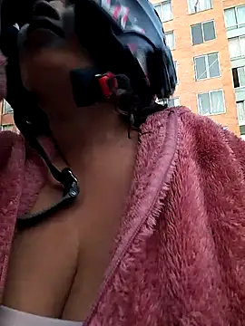 You-sexy-starr Webcam Show