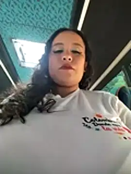 Czat XXX na żywo – You-sexy-starr