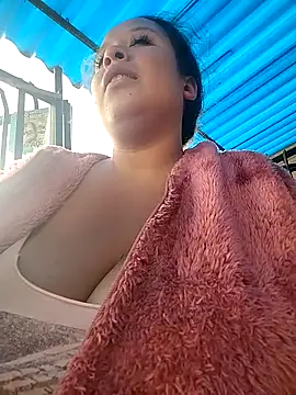 You-sexy-starr Show in webcam