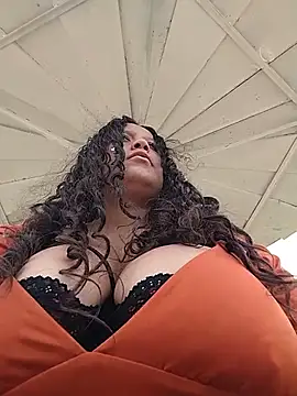Czat XXX na żywo – You-sexy-starr