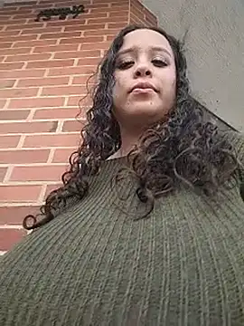 You-sexy-starr Show in webcam