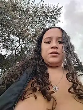 XXX chat uživo modela You-sexy-starr