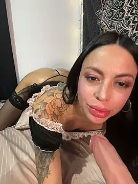 عرض كام Coralink