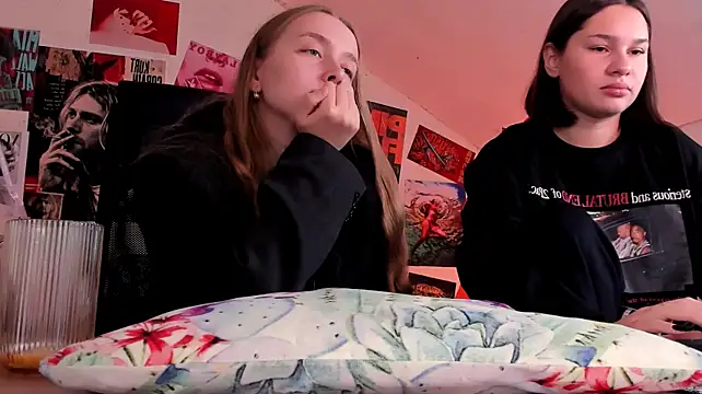 KimClarks_'s Webcam Show