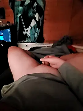 Pokazy przed kamerką – TheSexyCaveman