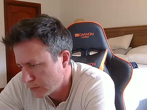 Webkamerová show TroyDieselXXX