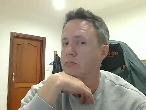 TroyDieselXXX webcam show