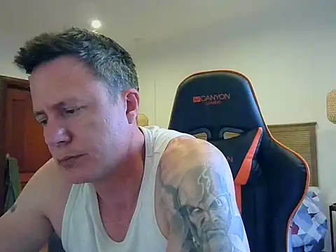 TroyDieselXXX's Webcam Show