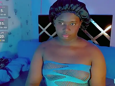 TheperfectblackTS webcam show