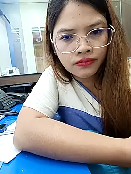 Webkamerová show QUEEN_Sexlover_AsianPH