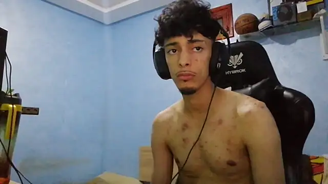 Dark_DesireX's Webcam Show