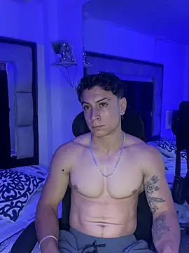 MR_MUSCLE Pertunjukan Webcam