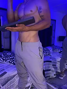 MR_MUSCLE: вебкам-шоу