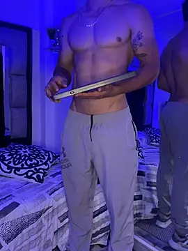 MR_MUSCLE Show in webcam