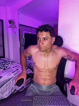 MR_MUSCLE Pertunjukan Webcam