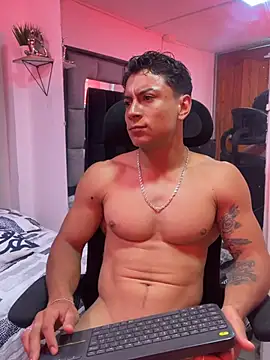 MR_MUSCLEn Webbikameraesitys