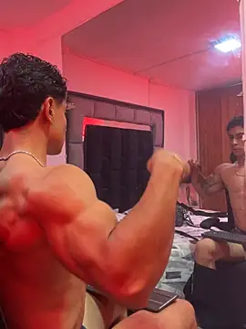MR_MUSCLE webkamerás műsora