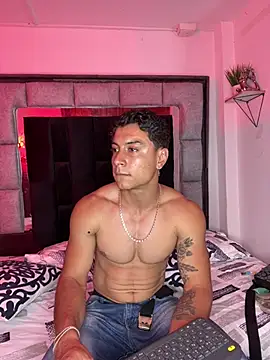 MR_MUSCLE Show in webcam