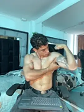 MR_MUSCLE 网络视讯表演