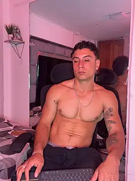 MR_MUSCLE Show in webcam