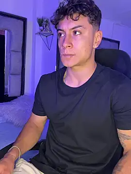 MR_MUSCLE's Webcam Show