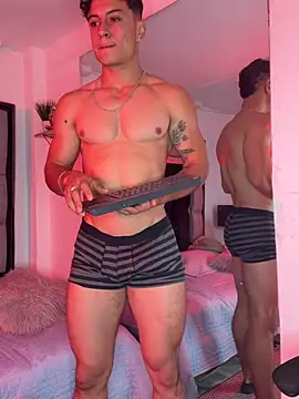 MR_MUSCLEのウェブカメラショー