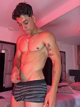 MR_MUSCLE Pertunjukan Webcam