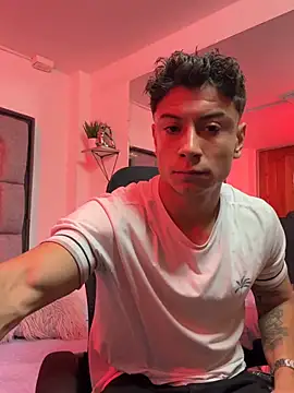 MR_MUSCLE Pertunjukan Webcam