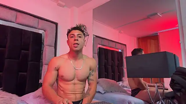 MR_MUSCLE 网络视讯表演