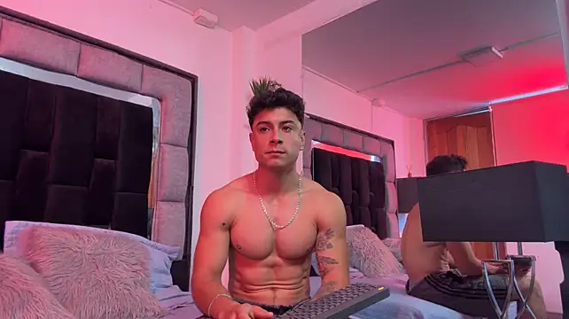 MR_MUSCLE Show Webcam