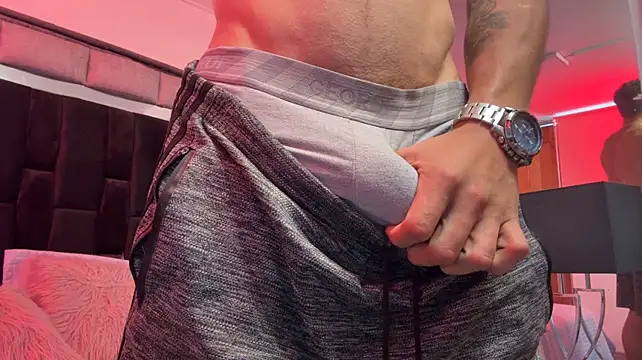 MR_MUSCLE Pertunjukan Webcam
