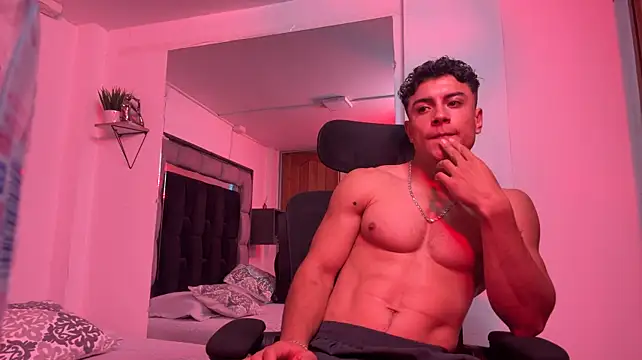 MR_MUSCLE Шоу с уебкамера