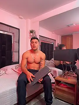 הופעת וובקאם של MR_MUSCLE