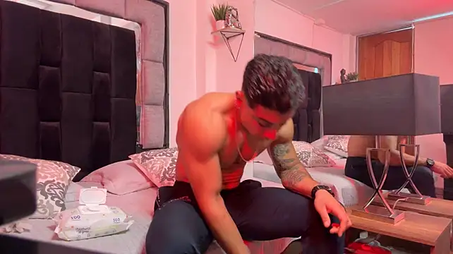 MR_MUSCLE 在線直播表演