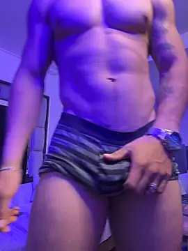 MR_MUSCLE's Webcam Show