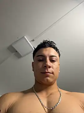 MR_MUSCLE Adlı Modelin Web Kamerası Şovu