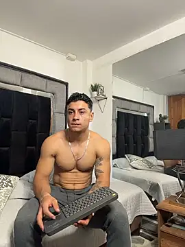 MR_MUSCLE's Webcam Show