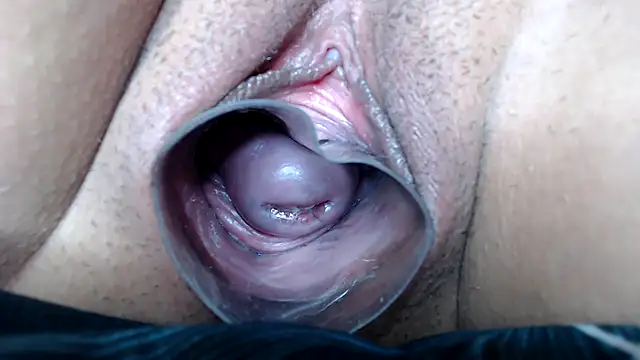 Princess_pussy01's Webcam Show