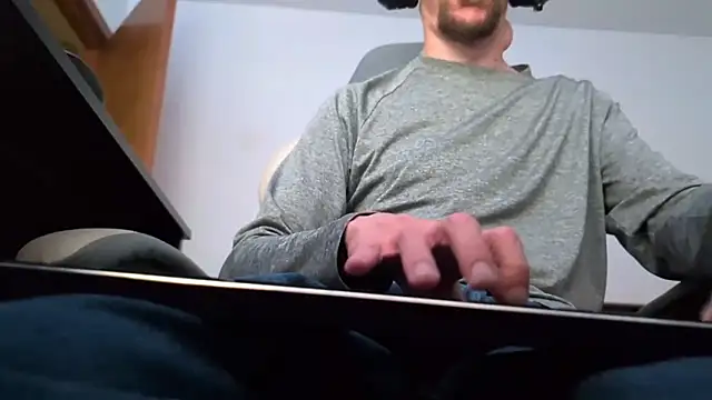 Pokazy przed kamerką – stoner_420