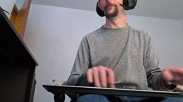 Pokazy przed kamerką – stoner_420