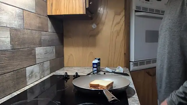 Вебкам-шоу stoner_420