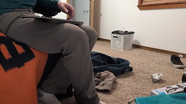 הופעת וובקאם של stoner_420