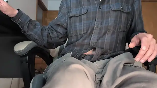 Opondestre00420 Webcam show