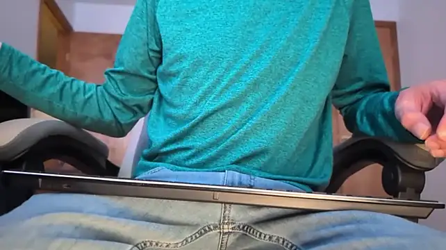 הופעת וובקאם של Opondestre00420