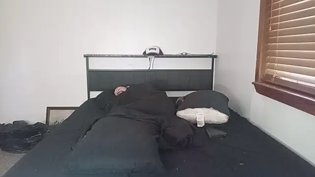 Opondestre00420's Webcam Show