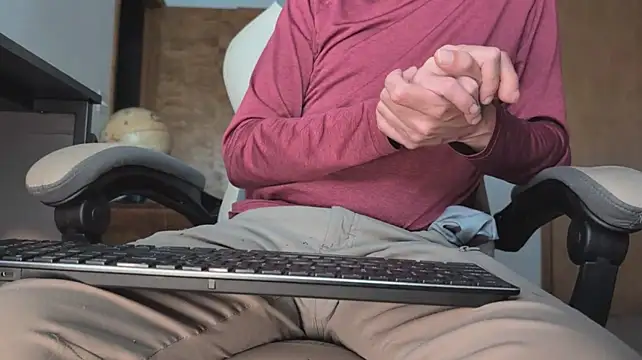 Opondestre00420 webkamerás műsora