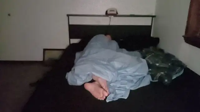 Opondestre00420 Show in webcam